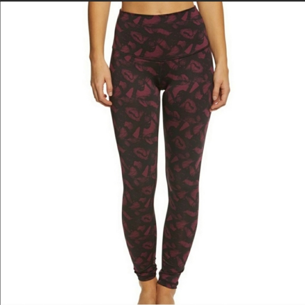 DYI Butterfly Effect Signature Tight